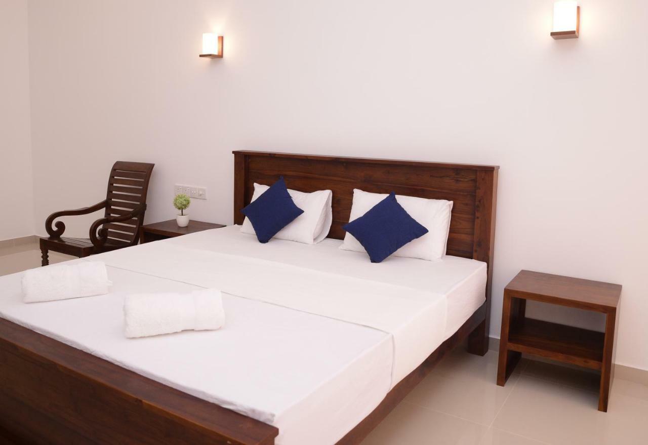 The Ritz Hikkaduwa Otel Dış mekan fotoğraf